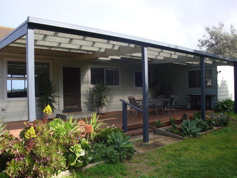 Absolute Waterfront - Accommodation Resorts 0