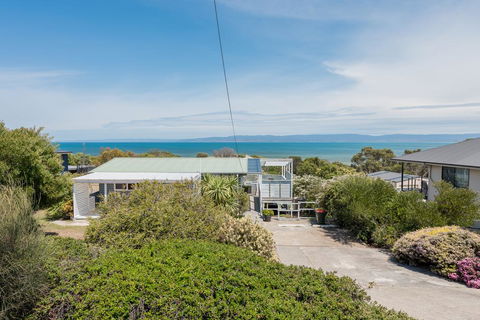 Acacia Cottage - Accommodation Resorts 2