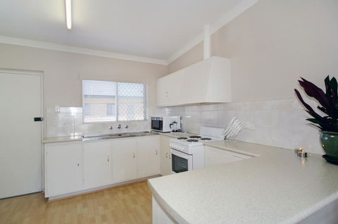 Acacia Holiday & Business Stay - Accommodation Resorts 3