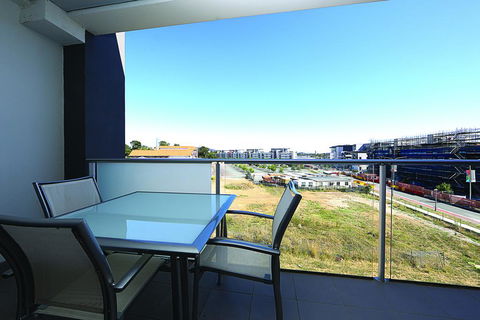Accommodate Canberra - Aspire - Accommodation Resorts 1