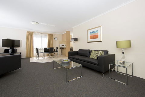 Accommodate Canberra - Kingston Court - Accommodation Resorts 0