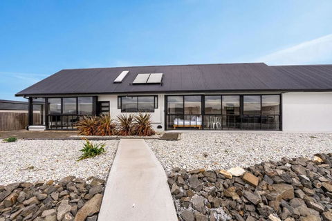 Expansive River-View Oasis - Accommodation Resorts 0