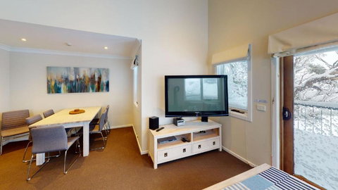 Family Chalet 29 The Stables Perisher - Accommodation Resorts 3