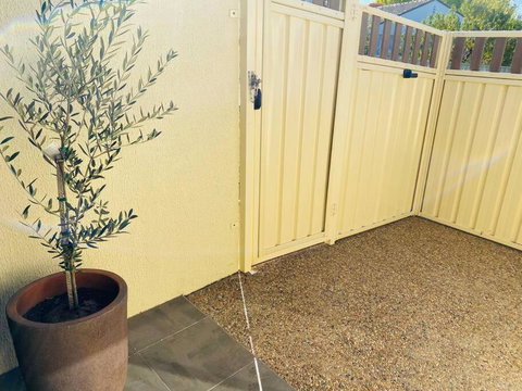 Family Favourite, Spacious 2 Bedroom Unit - Accommodation Resorts 4