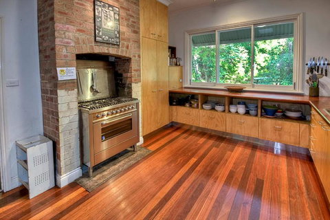 Finchley - Accommodation Resorts 3