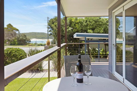 Fingal Bay Beach House - Water Views And Seconds From The Beach - Accommodation Resorts 0