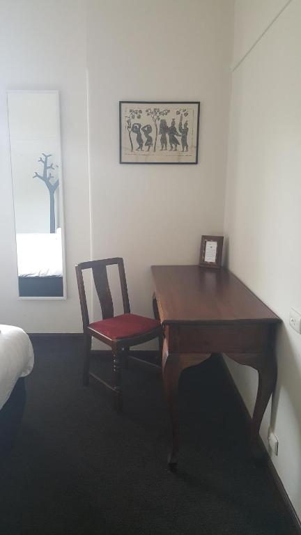 Fish Creek Hotel - Accommodation Resorts 2
