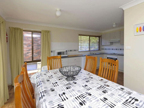 Family Getaway Shoal Bay - Accommodation Resorts 2