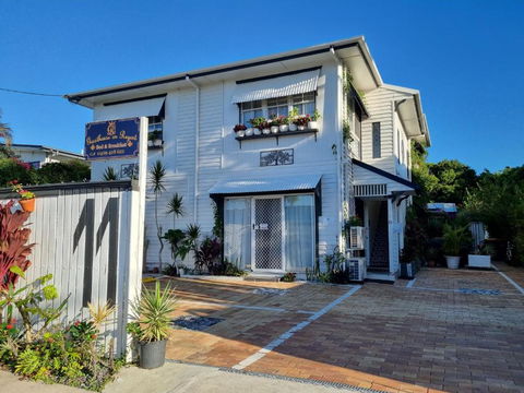 GUESTHOUSE On REGENT Bed & Breakfast - Accommodation Resorts 3