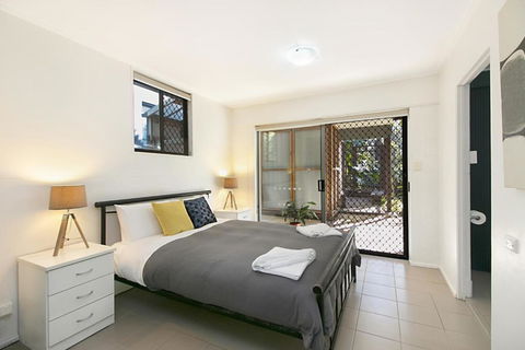 HideAway - Tweed Coast Holidays - Accommodation Resorts 0