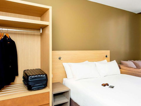 Ibis Budget - Melbourne CBD - Accommodation Resorts 3