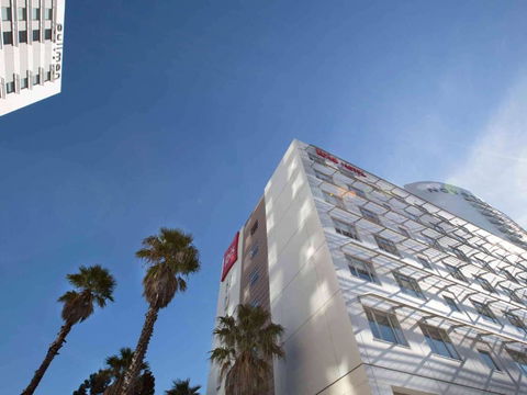 Ibis Sydney Olympic Park - Accommodation Resorts 3