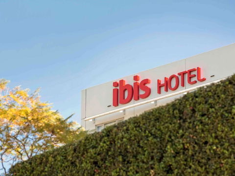 Ibis Sydney Olympic Park - Accommodation Resorts 2