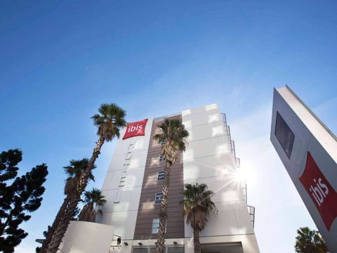 Ibis Sydney Olympic Park - Accommodation Resorts 1