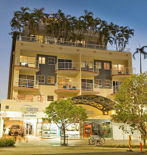 Inn Cairns - Accommodation Resorts 0