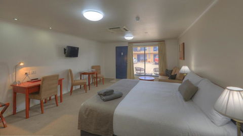 INVERELL RSM CLUB MOTEL - Accommodation Resorts 1