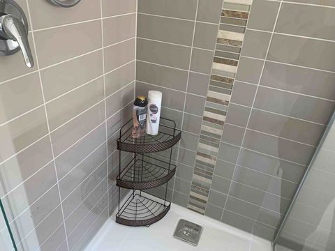 AHA Family Holiday House With Huge Backyard - Accommodation Resorts 3