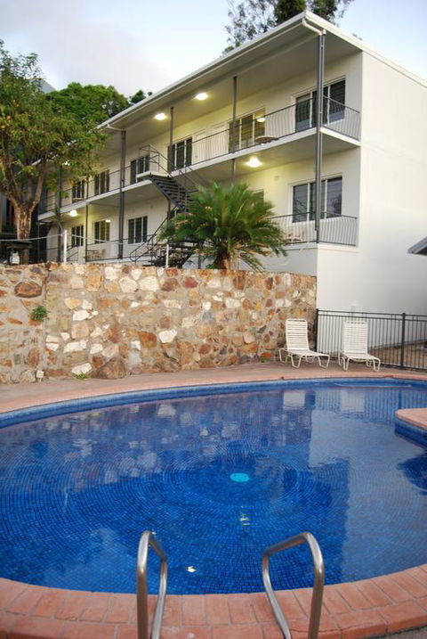 Airlie Beach Apartments - Accommodation Resorts 3