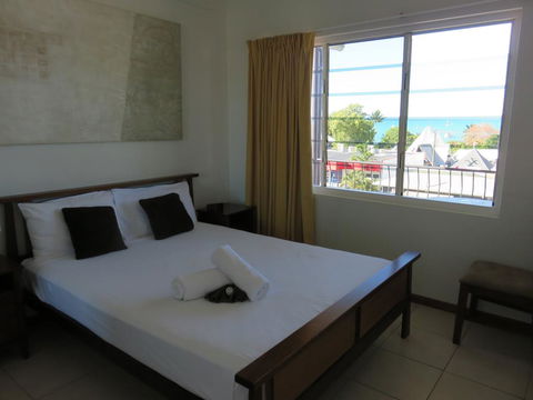 Airlie Beach Apartments - Accommodation Resorts 2