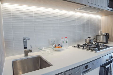 AirTrip Apartments On Tribune Street - Accommodation Resorts 1