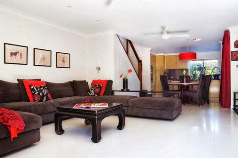 Akai Hana - Accommodation Resorts 2