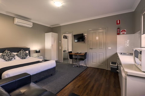 Akuna Motor Inn And Apartments - Accommodation Resorts 2