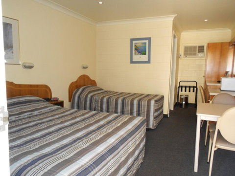 All Seasons Motor Lodge - Accommodation Resorts 2