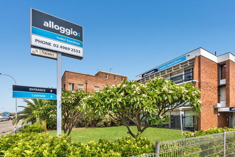 Alloggio Tudor Hamilton - Accommodation Resorts 1