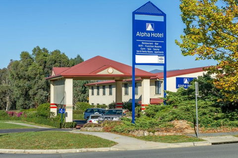 Alpha Hotel Canberra - Accommodation Resorts 0