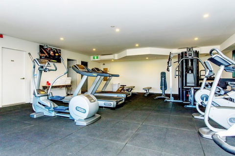 Alpha Hotel Canberra - Accommodation Resorts 2