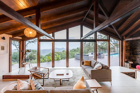 Altitude 261 - Accommodation Resorts 1