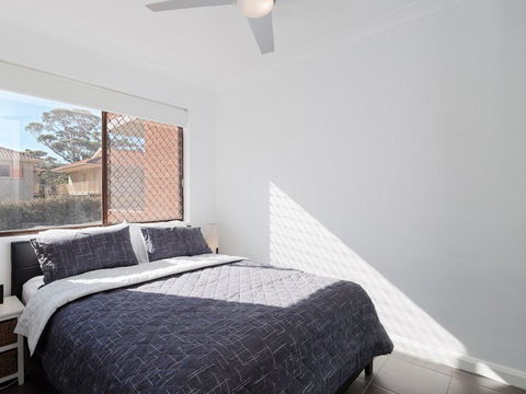 Amanda Court 2/1 Weatherly Cl - Renovated Unit With Aircon, Wifi And Close To The Beach - Accommodation Resorts 3