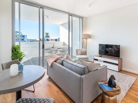 Amari Five Zero Three - Accommodation Resorts 3