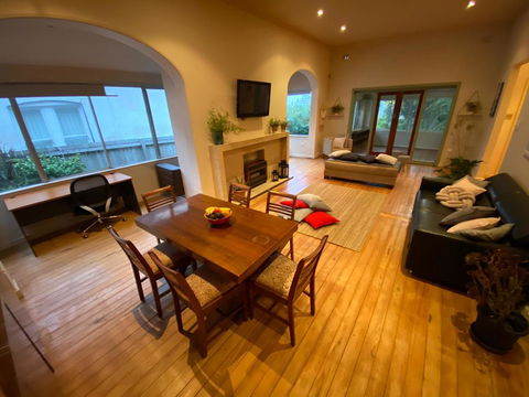 Amazing And Big Home With View - Accommodation Resorts 0