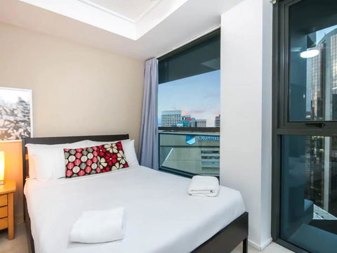 Amazing Brisbane CBD 2 Bedroom Apartment With River Views - Accommodation Resorts 3