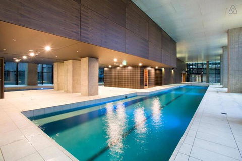 An Exquisite 2BR Apt With Stunning City Views - Accommodation Resorts 3