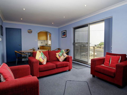 Anchorage 7 Beautifully Renovated Close To Rockpool - Accommodation Resorts 0