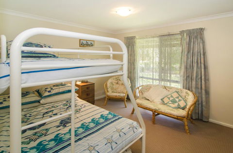 Anchors Away - Accommodation Resorts 2