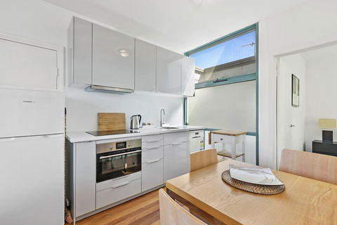 Anglesea River Apartments - Spa Apartment 40 - Accommodation Resorts 2