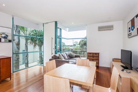 Anglesea River Apartments - Spa Apartment 40 - Accommodation Resorts 3