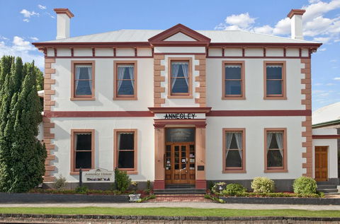 Annesley House - Accommodation Resorts 0