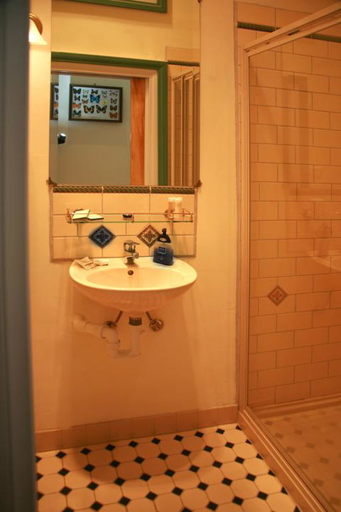 Annesley House - Accommodation Resorts 3