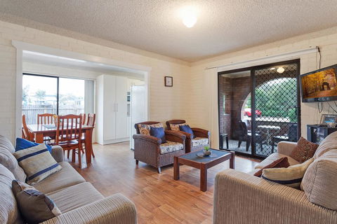 Apollo Unit 20 - Accommodation Resorts 0