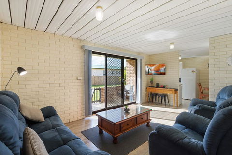 Apollo Unit 26 - Accommodation Resorts 0