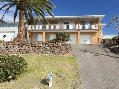 Aqua Palm With Sweeping One Mile Views - Accommodation Resorts 1