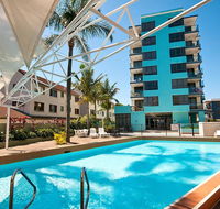Aqualine Apartments On The Broadwater - Accommodation Resorts
