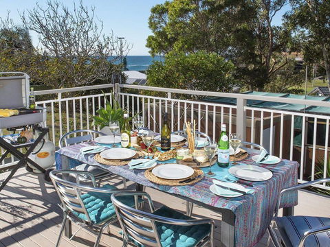 Araluen On Holden - Great Deck With Ocean Views - Accommodation Resorts 0