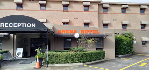 Arena Hotel (formerly Sleep Express Motel) - Accommodation Resorts 0