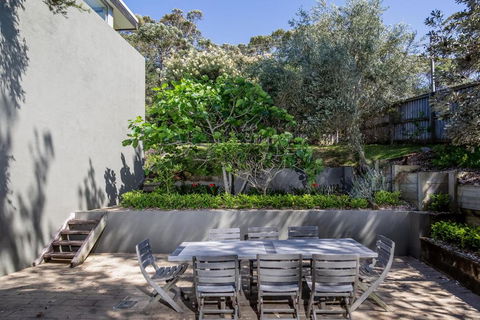 ARGYLL MOLLYMOOK - Absolute Waterfront - Accommodation Resorts 2