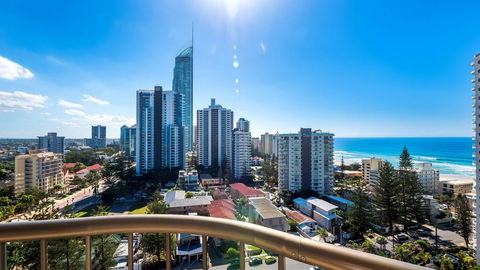 Aristocrat Apartments - Accommodation Resorts 0